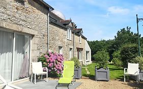 Maison Charmante A Huelgoat + Jardin Relaxant
